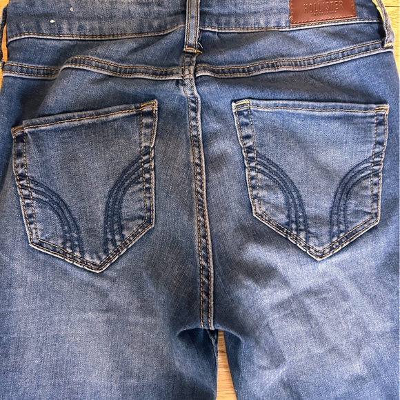 HOLLISTER HIGH RISE SUPER SKINNY 3R - Picture 3 of 5